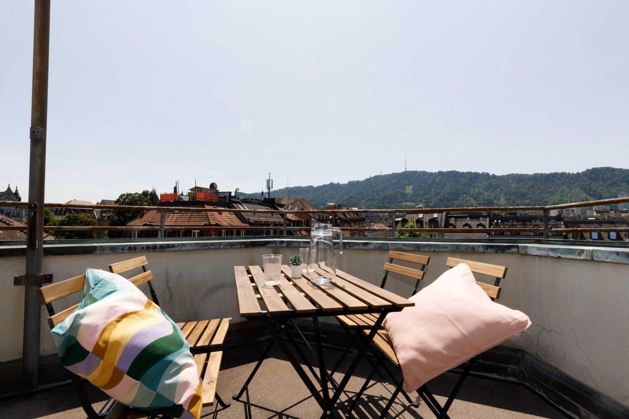 Appartamento Spacious Huge Terrace & Views